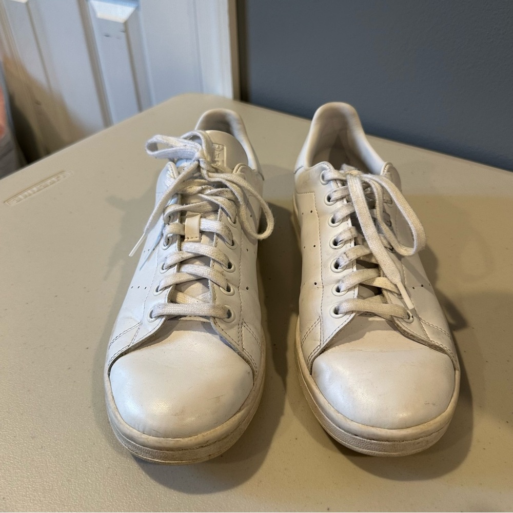 adidas Originals Stan Smith Leather Sneaker in All White - Picture 2 of 7